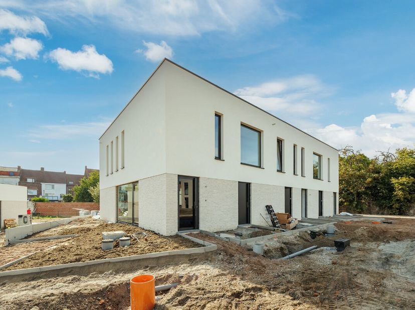 Maison à vendre à Hof Gaston Boghemans 6 boîte W2,
                    8930 Menen