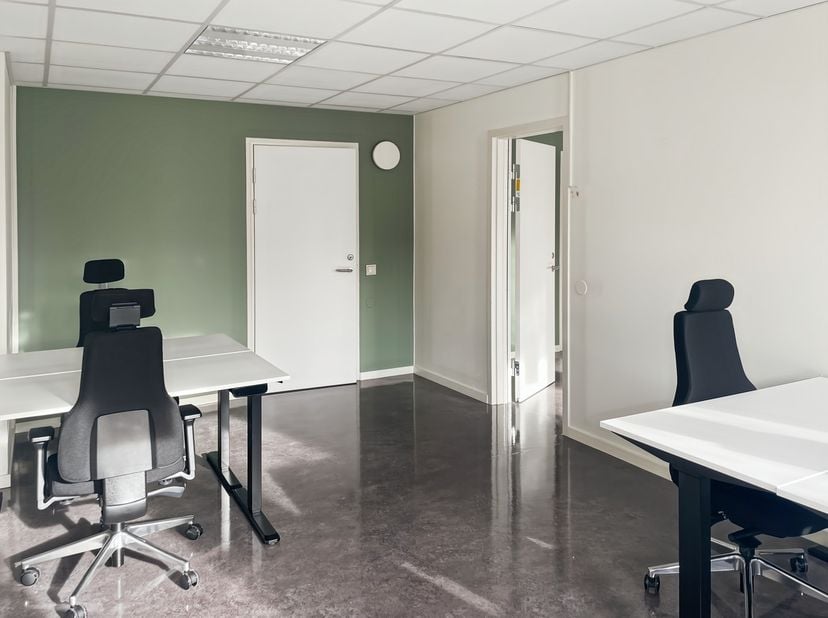 Volledige toegang tot professionele kantoorruimte voor 3 werknemers in Regus Mechelsesteenweg 65<br />
<br />
Dit aanbod omvat een eigen kantoorruimte
