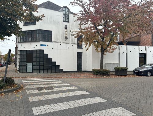                                         Handelszaak te huur in Turnhout, € 1.400
