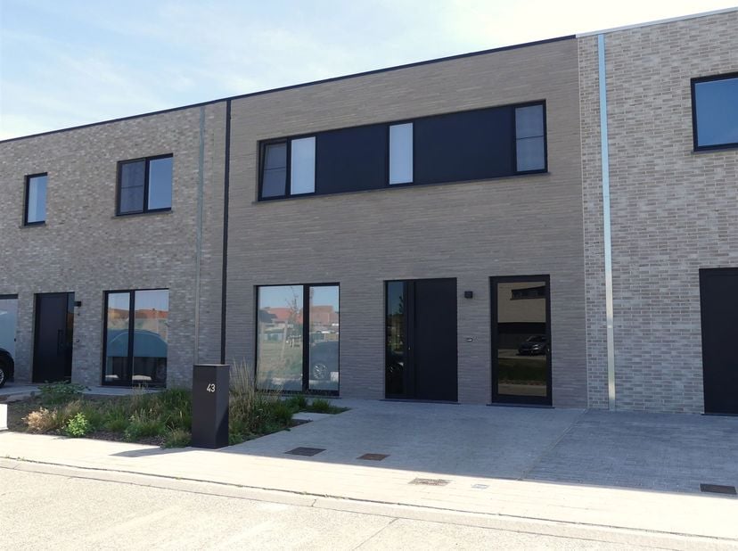 Maison à louer à Jozef Vanden Weghestraat 43,
                    8600 Diksmuide