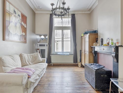                                         Eengezinswoning te koop in Laken, € 475.000
