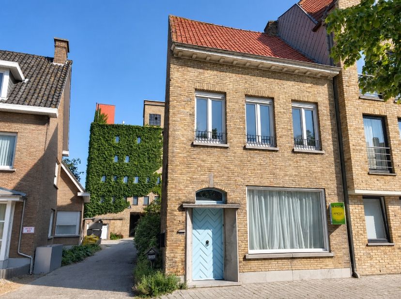 Huis te koop in ,
                    8600 Diksmuide