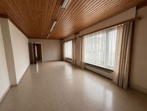                                         Eengezinswoning te koop in Péruwelz, € 155.000

