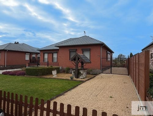                                         Maison à vendre à Alken, € 310.000
