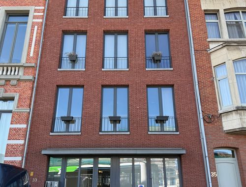                                         Appartement à louer à Lier, € 930
