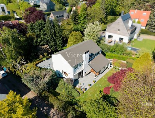                                         Villa te koop in Sint-Genesius-Rode, € 985.000
