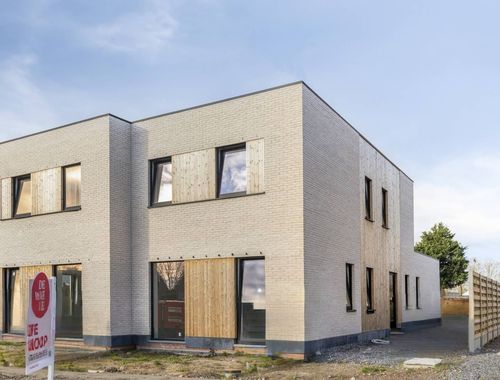                                         Woning te koop in Kerkhove, € 415.000
