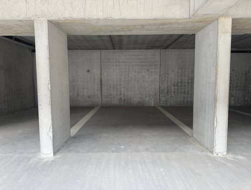                                         Staanplaats te koop in Rumbeke, € 22.000
