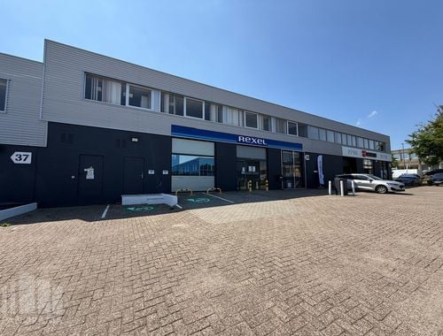                                         Bâtiment d’entreprise à louer à Groot-Bijgaarden, € 6.550

