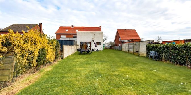 Huis te koop in Hoogstraatsebaan 211, 2390 Oostmalle
