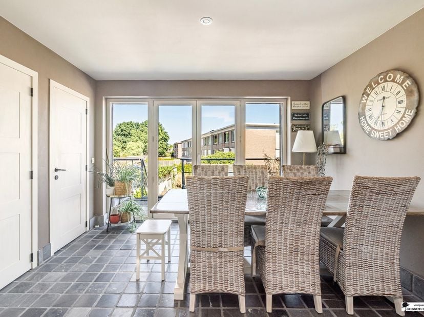 Maison familiale spacieuse et prête à emménager, avec 4 chambres, un garage et un jardin ensoleillé<br />
Vous recherchez une maison familiale spacie