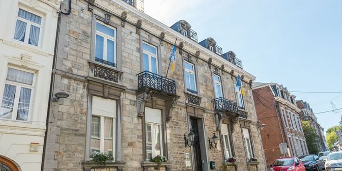 Bien professionnel à remettre à Rue Neuve 115, 4970 Stavelot