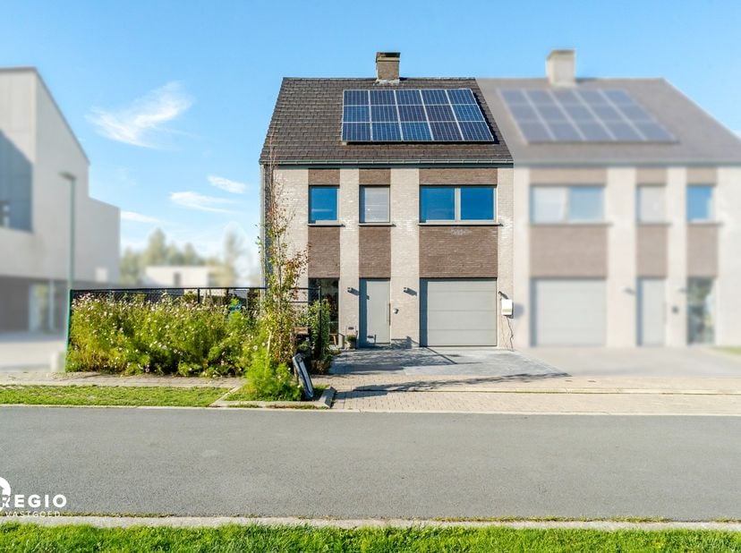 Huis te koop in Vosbos 19,
                    9930 Zomergem