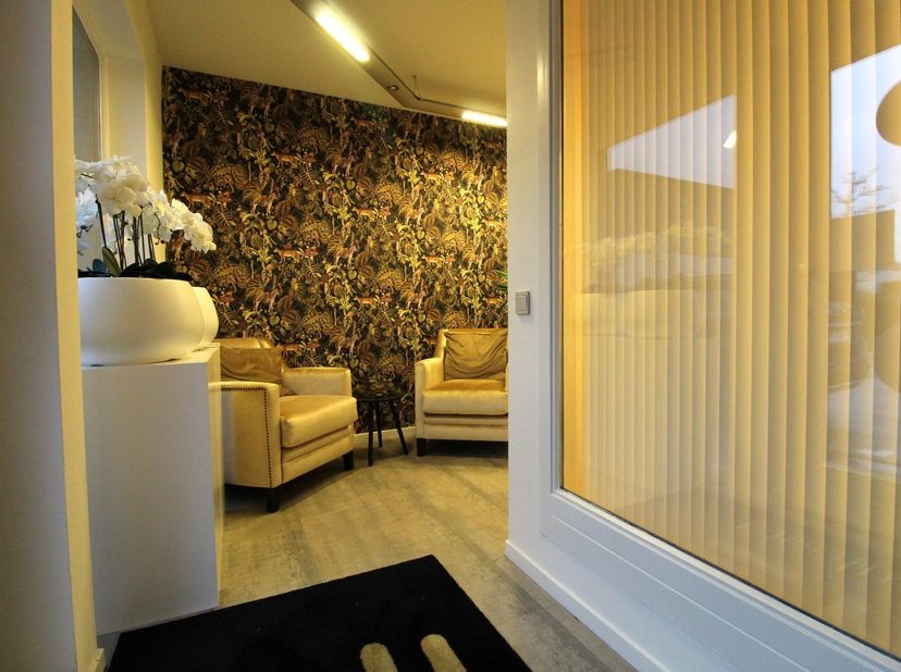 Bien professionnel à vendre
                    à 3680 Maaseik