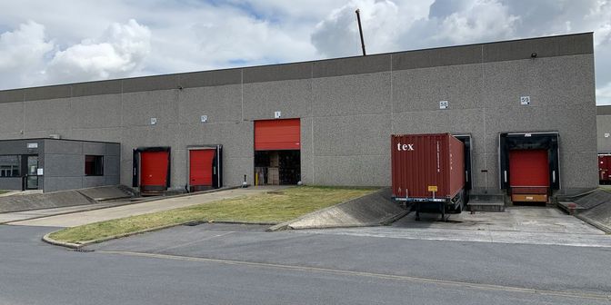 Bedrijfsvastgoed te huur in Rue de la Terre A Briques 16, 7500 Marquain
