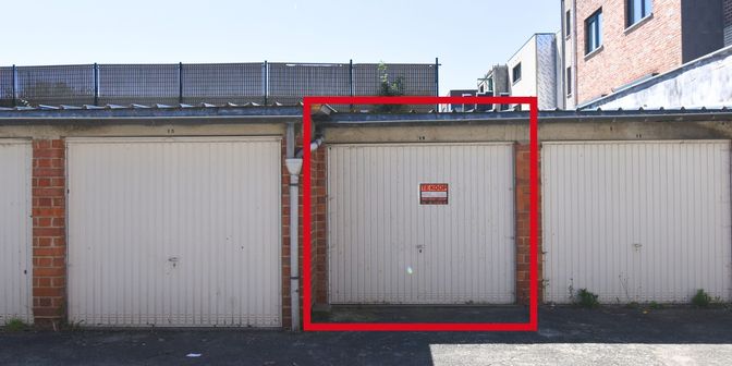Garage te koop in Jan Baptist Wautersstraat 2, 1600 Sint-Pieters-Leeuw