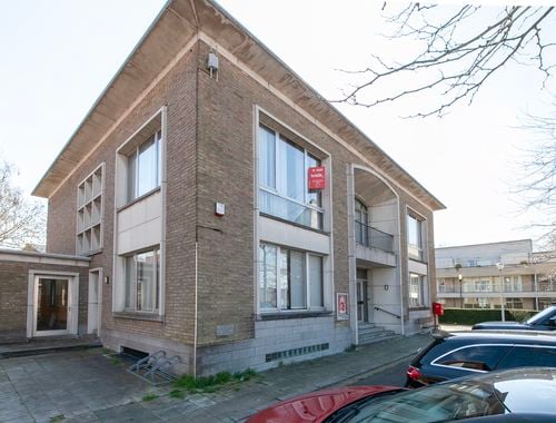                                         Bureaux à vendre à Aalbeke, € 306.000
