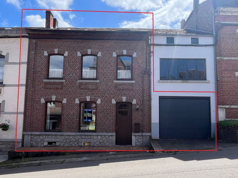 Huis te huur
                    in 5560 Houyet