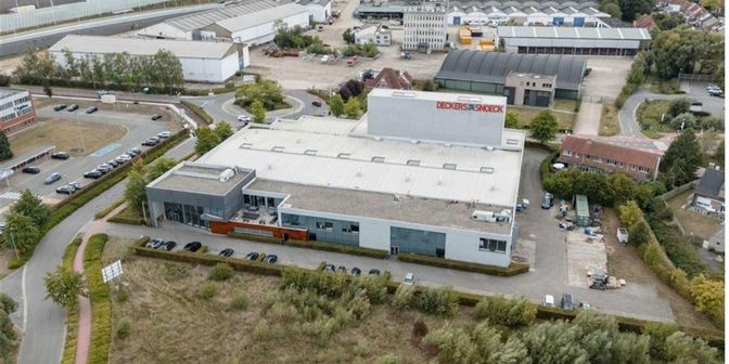 Bedrijfsvastgoed te huur in Baarbeek 2, 2070 Zwijndrecht