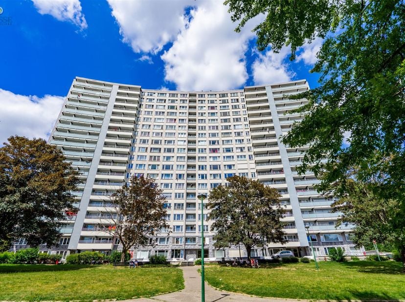Appartement te koop in Esplanade de la Paix 8 bus 84,
                    4040 Herstal