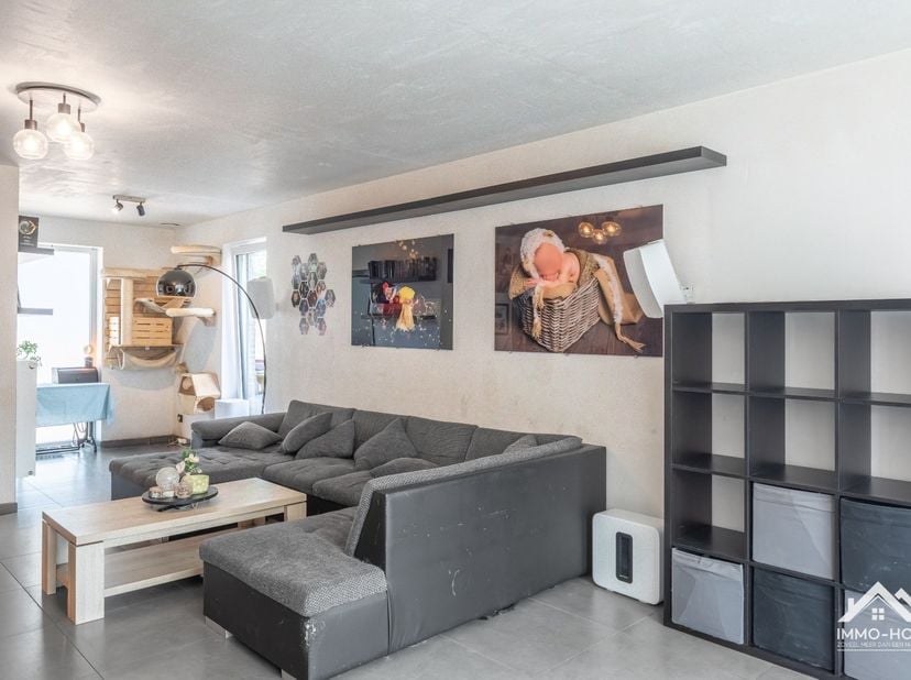 Huis te koop in Armand Seghersstraat 1,
                    9060 Zelzate