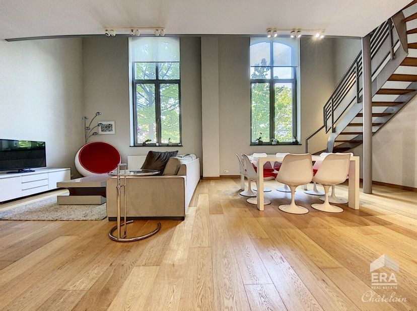 g&amp;gt;Schaerbeek: 2-slaapkamerappartement te huur, gelegen aan het Place Dailly in Schaerbeek.Dit 120 m² (bruto vloeroppervlak) 2-slaapkamerappartement