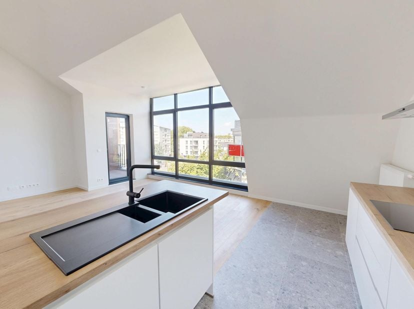 Appartement te koop in ,
                    1140 Evere