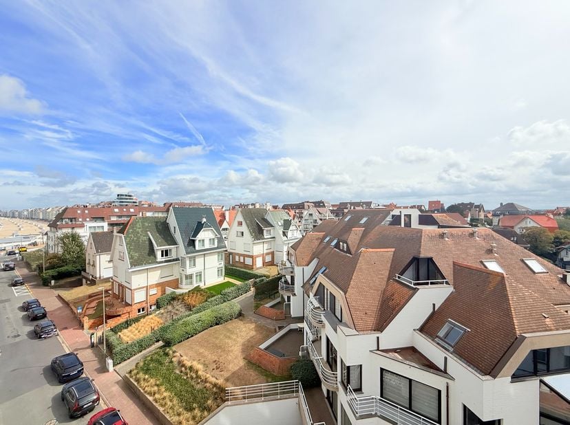 Appartement te koop in Engelsestraat 45 bus 51,
                    8300 Heist