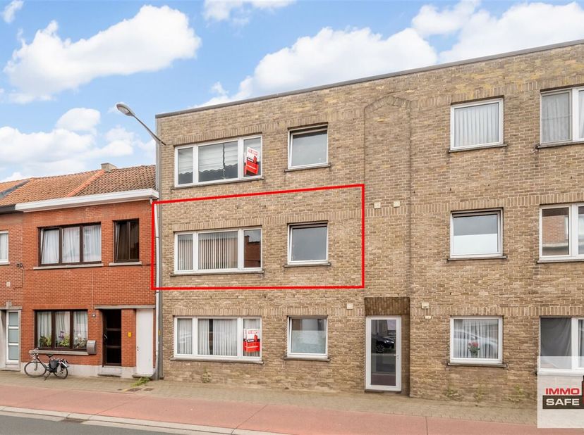 Appartement à vendre
                    à 2070 Burcht