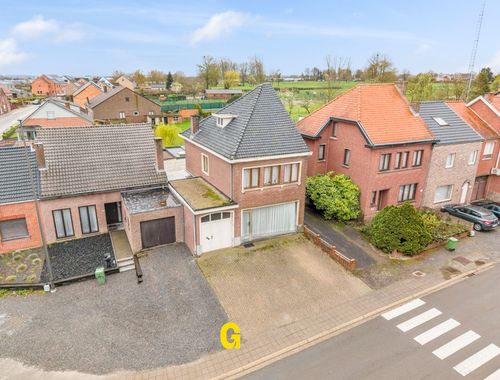                                         Maison à vendre à Hoeselt, € 219.000
