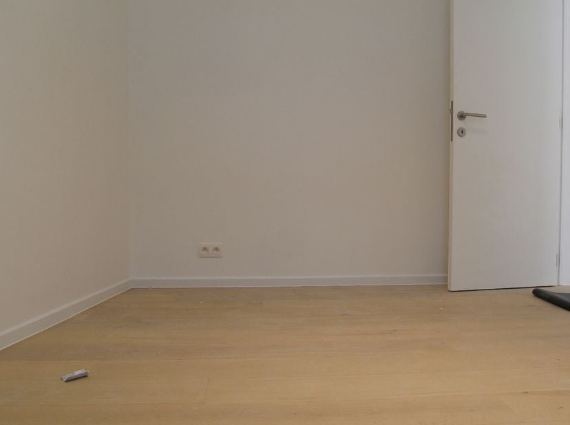 - Een bezoekmoment aanvragen kan via onze website: https://www.vicusvastgoed.be/aanbod?prefilter=huren<br />
- Ga naar het respectievelijke pand en kl