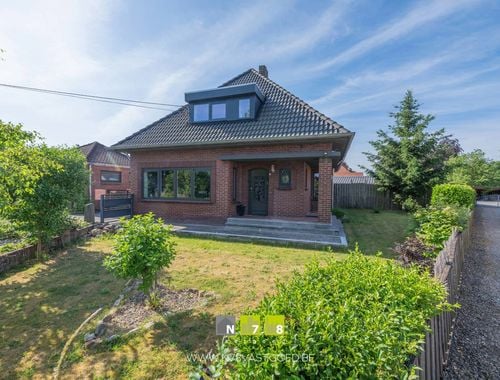                                         Woning te koop in Neeroeteren, € 369.000
