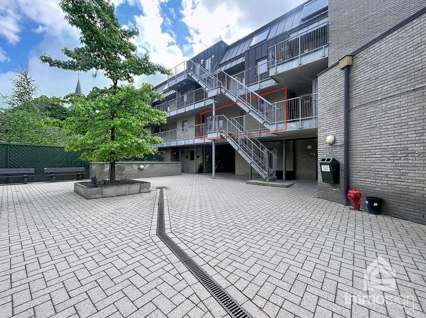 Appartement à louer
                    à 3960 Bree