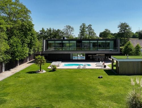                                         Uitzonderlijke woning te koop in Bouvignies, € 1.095.000
