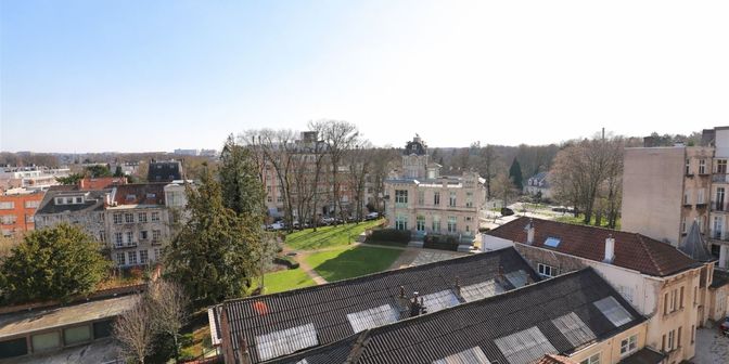 Appartement te koop in Avenue de l'Orée 18 bus 7, 1000 Brussel