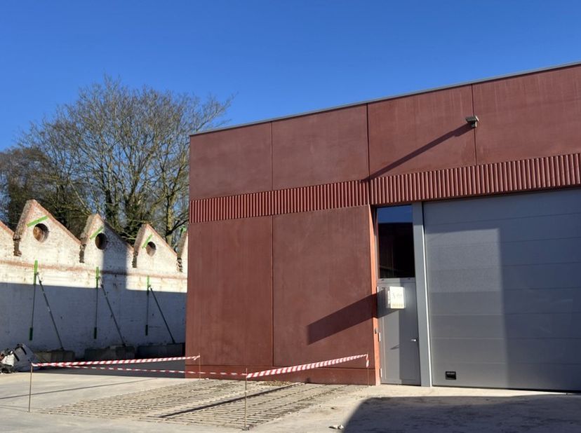 Bedrijfsvastgoed te koop
                    in 8500 Kortrijk