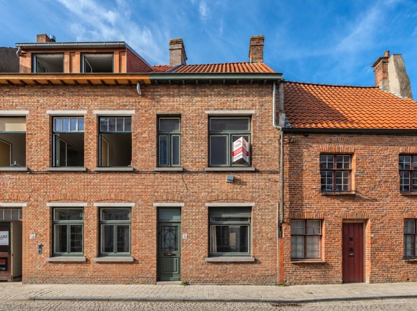 Maison à vendre à Zwarteleertouwersstraat 46,
                    8000 Brugge