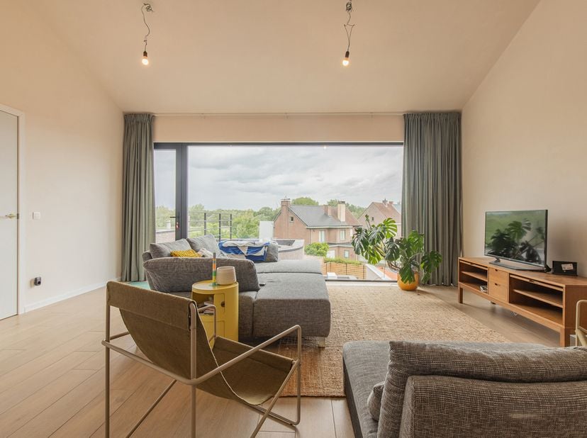 Huis te koop in Oude-Bruglaan 88 bus 001,
                    9160 Lokeren