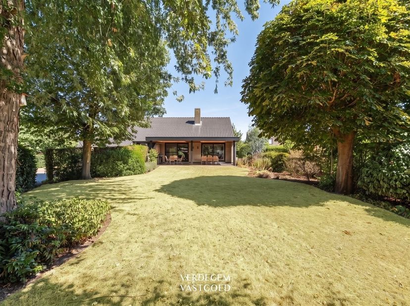 Huis te koop
                    in 9940 Evergem