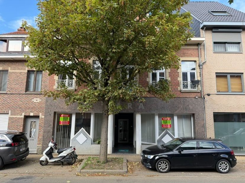 Bien professionnel à vendre à Leuvensesteenweg 45 boîte 1,
                    3200 Aarschot