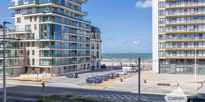 Appartement te koop in Koningin Astridlaan 14 bus 0202, 8400 Oostende