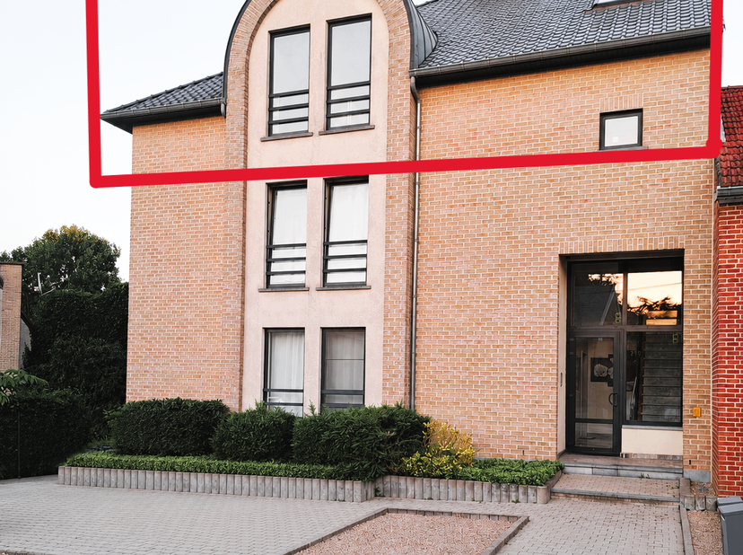 Ben je op zoek naar een comfortabel en rustig appartement met een prachtig open uitzicht op de natuur? Dit volledig gerenoveerde appartement (2026) op