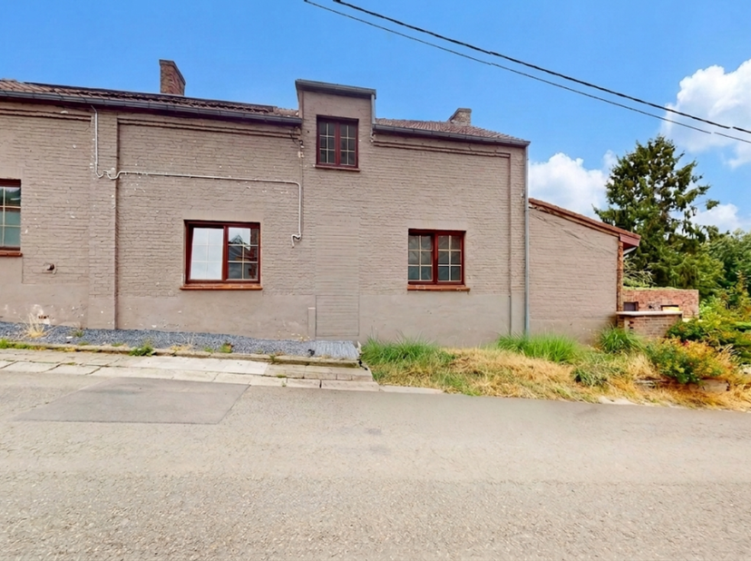 Maison 3 façades 3 chambres avec garage et jardin<br />