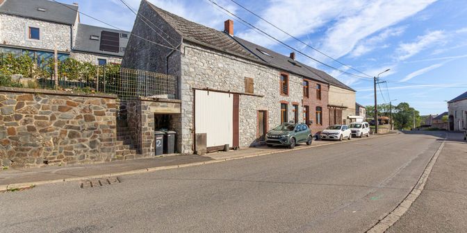Huis te koop in 5600 Romedenne