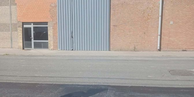 Bedrijfsvastgoed te huur in Schoorbakkestraat 16 bus B, 8600 Pervijze
