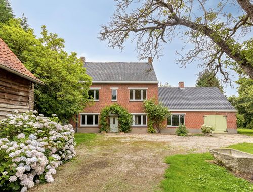                                         Woning te koop in Hertsberge, € 749.000
