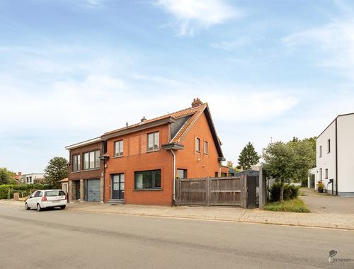                                         Maison à vendre à Wommelgem, € 565.000

