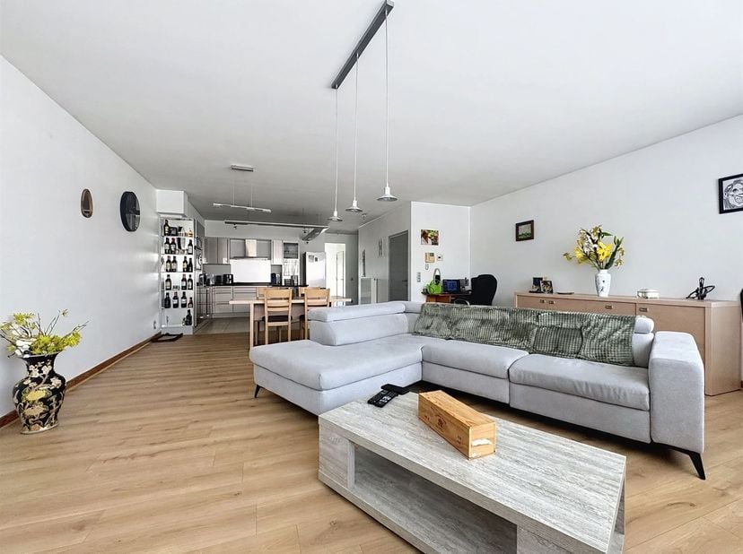 Appartement te huur in Rue du Mont-à-Leux 76 bus 1,
                    7700 Moeskroen