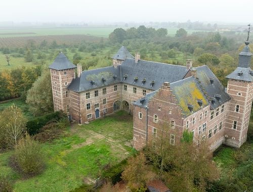                                         Kasteel te koop in Borgloon, € 1.999.000
