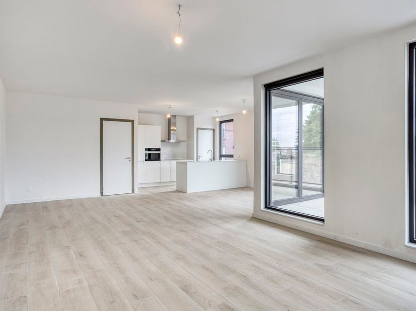 Zeer gunstige nieuwe voorwaarden!<br />
Bezoek dit appartement tijdens de opendeurdag op zaterdag 20 juni van 11u tot 13u. Vrij bezoek, zonder afspraa